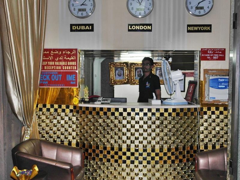 Golden Star Hotel Дубай Екстериор снимка